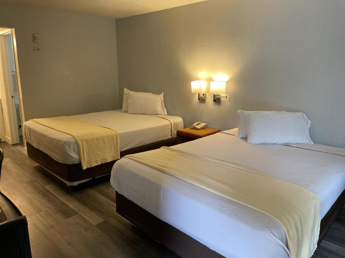 Premier Inns Thousand Oaks Exterior photo