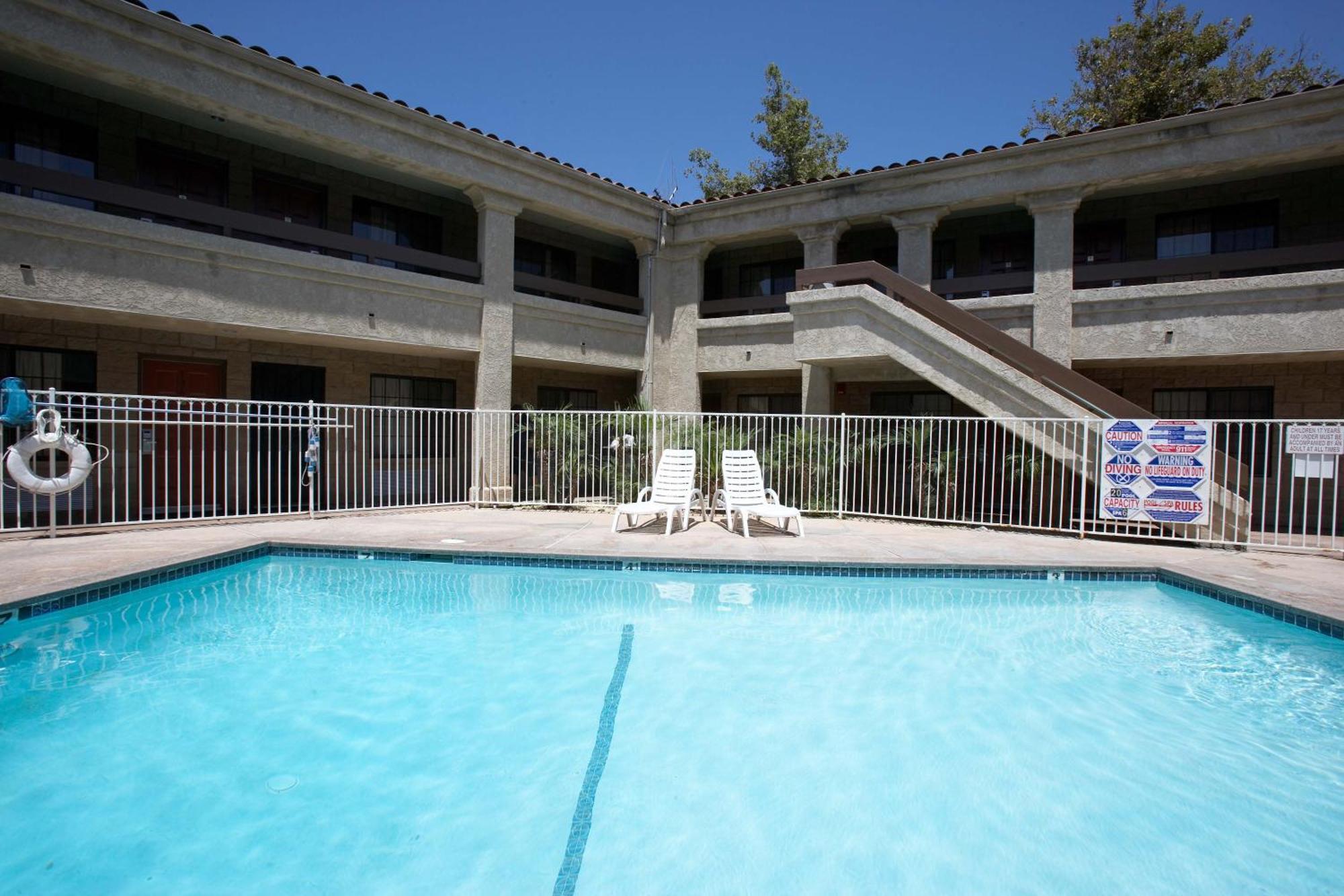 Premier Inns Thousand Oaks Exterior photo